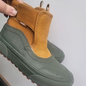 Vans Brown and Green Boots